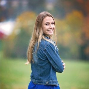 Meet your Posher, Isabelle